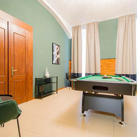 Magnificent With Sauna And Billiards Apartment