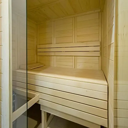 Apartment Magnificent With Sauna And Billiards