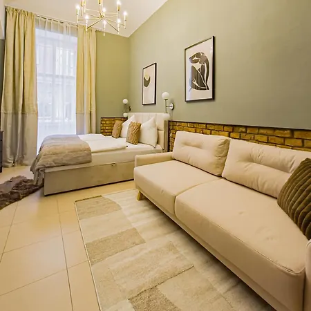 Magnificent With Sauna And Billiards Apartment