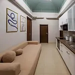 Magnificent With Sauna And Billiards 프라하