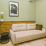 Magnificent With Sauna And Billiards * 프라하