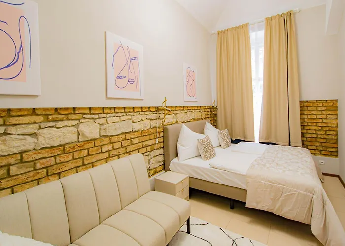 Magnificent With Sauna And Billiards *