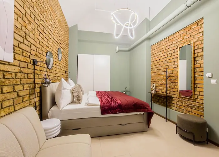 Magnificent With Sauna And Billiards פראג
